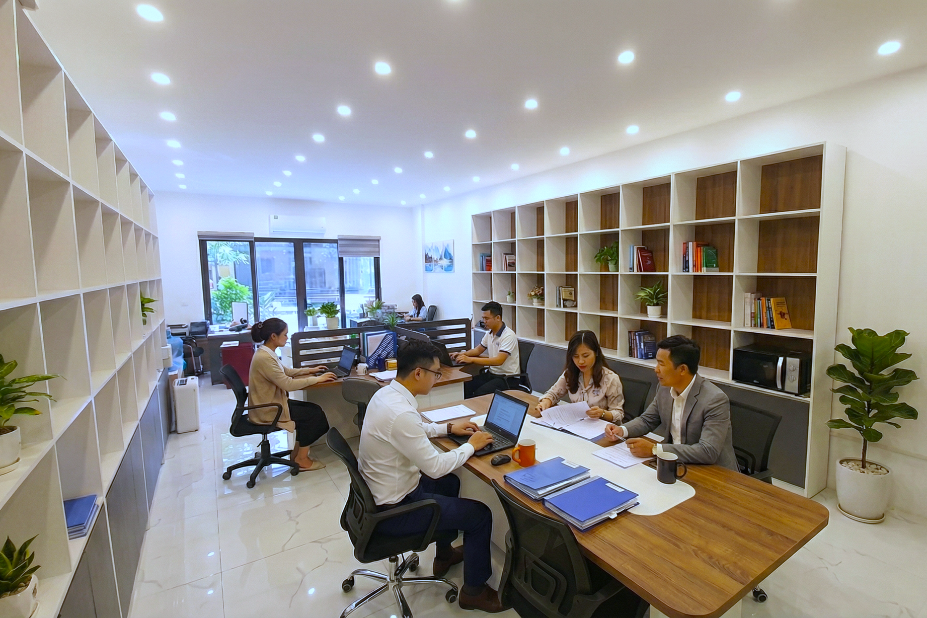 Văn phòng cho thuê 8 Đại Cồ Việt, Hà Nội